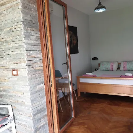 Elisabet Appartement *