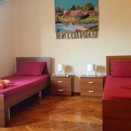 Apartament Elisabet *